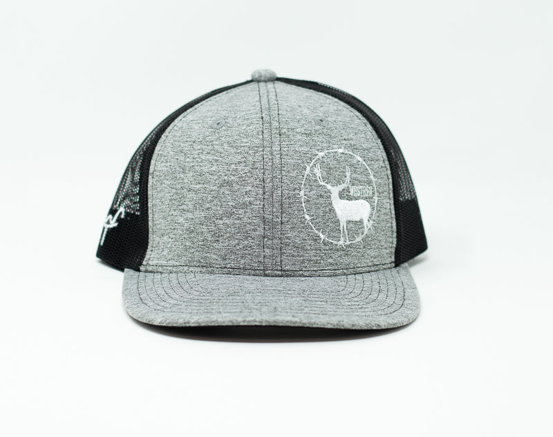 Barbed Wire Buck, White