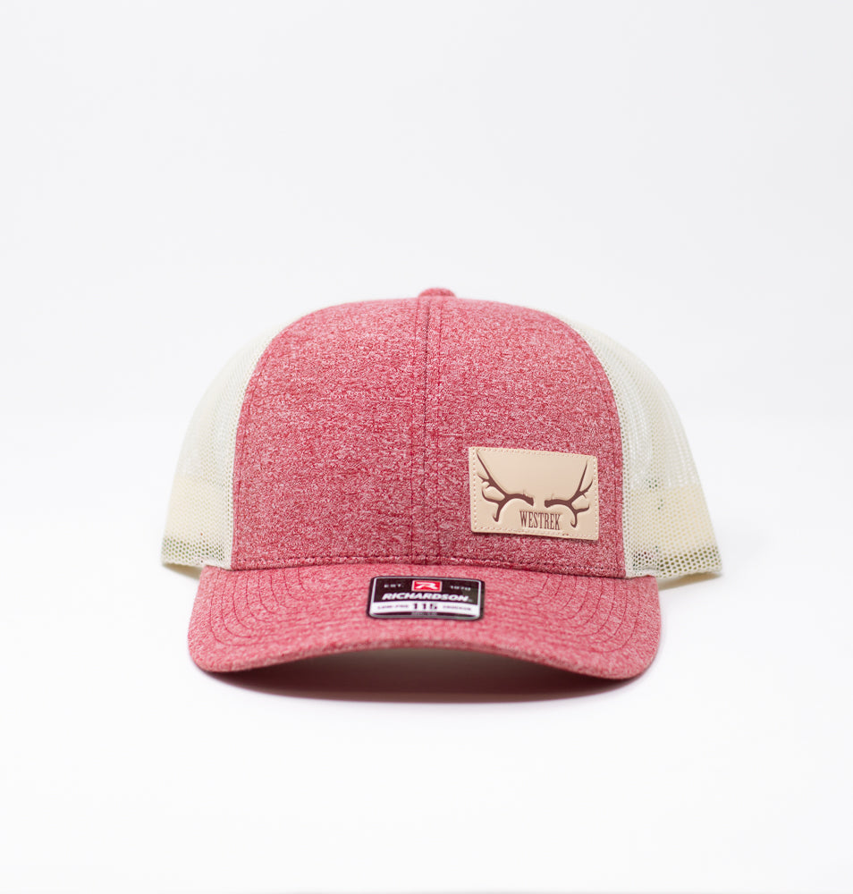 Heather red/birch patch hat