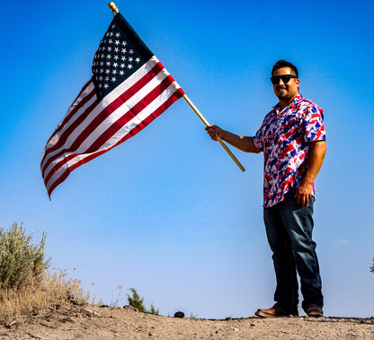 Stars and Tines Pearly Snap